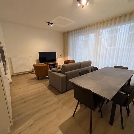 Apartment New Modern In The Heart Of T73 *