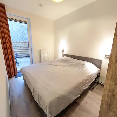 New Modern In The Heart Of T73